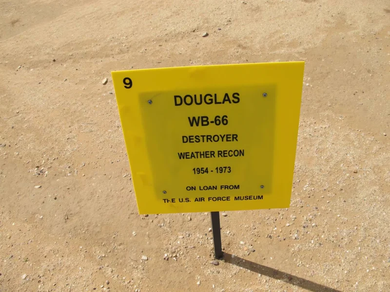 Douglas WB-66 Destroyer 02