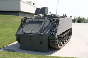 M113 - Bilder og video