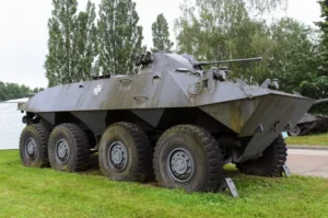 "Spahpanzer 2" - nuotraukos ir vaizdo įrašai