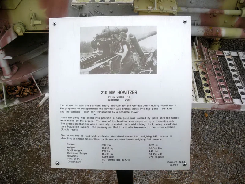 21cm Morser 18 Howitzer 1