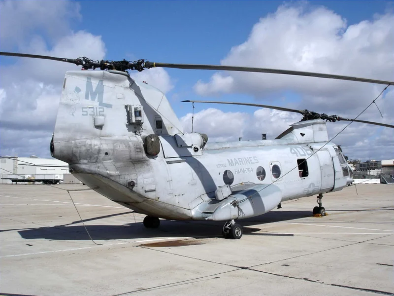 CH-46E 4