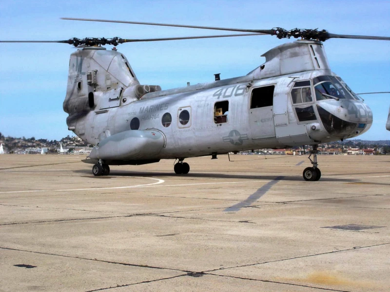 CH-46E