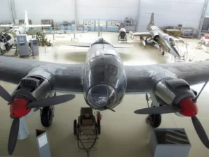 Heinkel He 111 - Walk Around